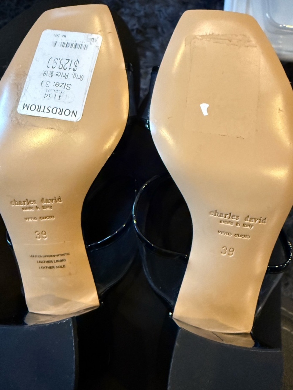 Charles David Clear Strap Heels | Black Patent | Size 39 (8.5) - Picture 6 of 6